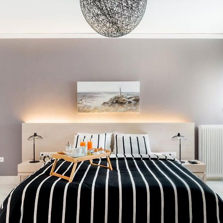 Socrates By Heloni Apartments Athen Exterior foto