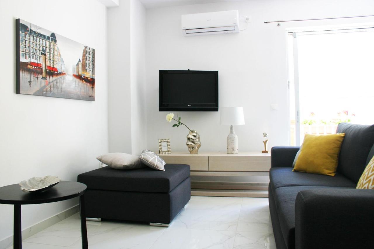 Socrates By Heloni Apartments Athen Exterior foto